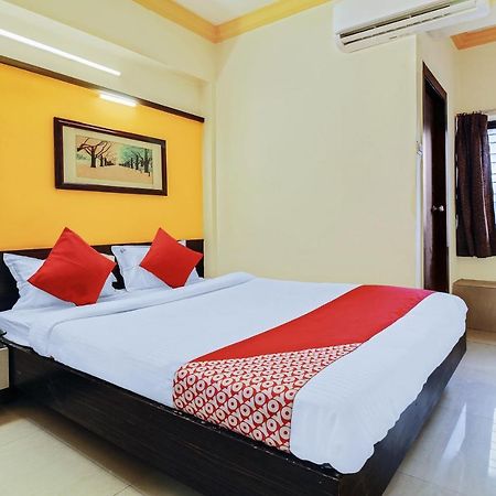 OYO 48418 Sai Pritam Hotel Nashik Bagian luar foto