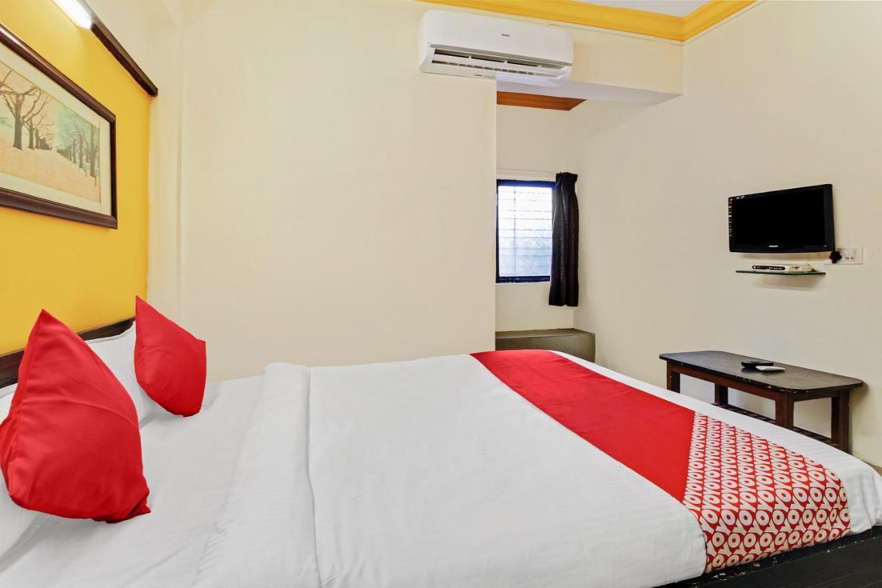 OYO 48418 Sai Pritam Hotel Nashik Bagian luar foto