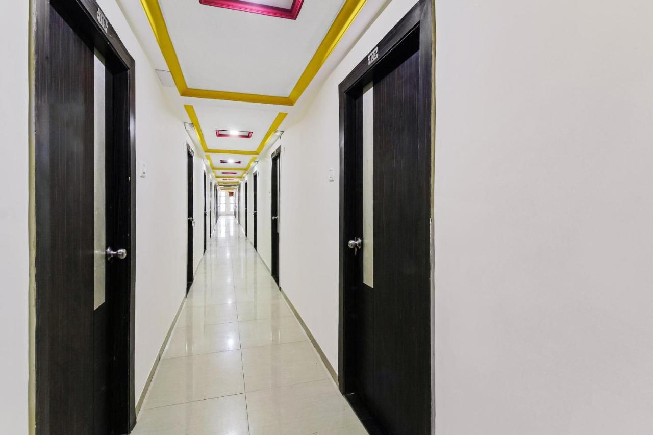 OYO 48418 Sai Pritam Hotel Nashik Bagian luar foto
